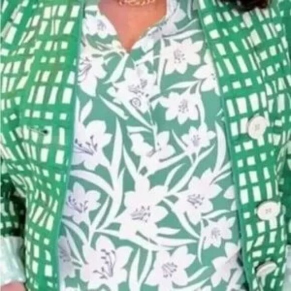 Cabi New NWT Bloom Top #6099 Green w white flowers Size XS - Picture 1 of 7